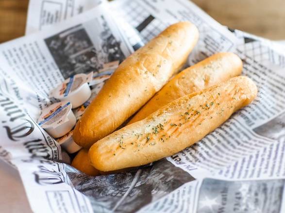 Garlic Breadsticks (4)