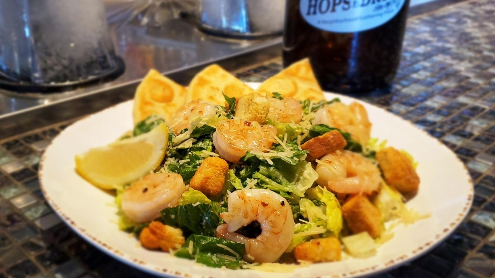 CAESAR SALAD WITH PRAWNS