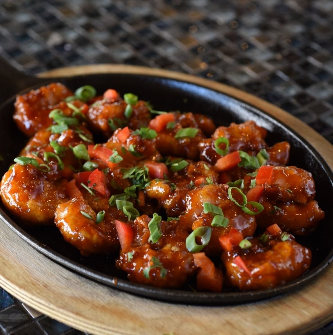 HAWAIIAN SRIRACHA SHRIMP