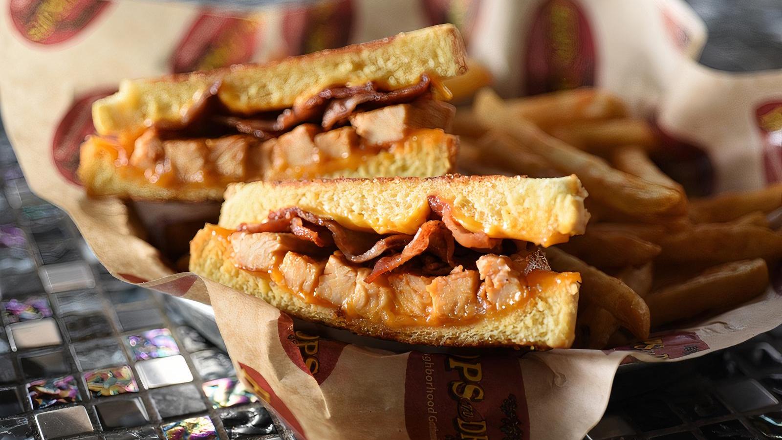 SPICY GRILLED CHEESE
