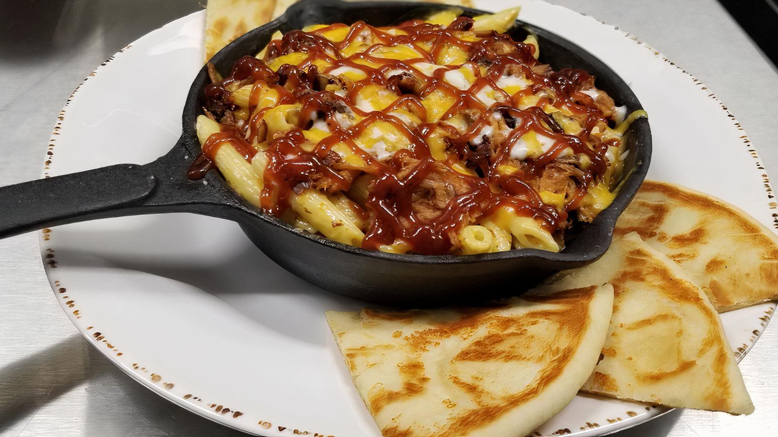 TONY'S BBQ MAC