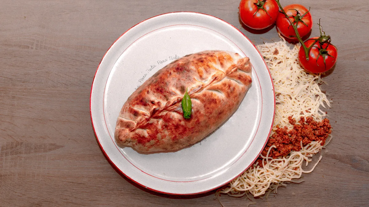 29. Åben Indbagt Calzone