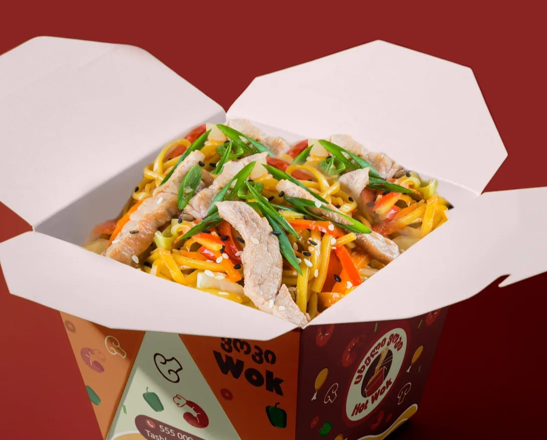Branded noodles with pork