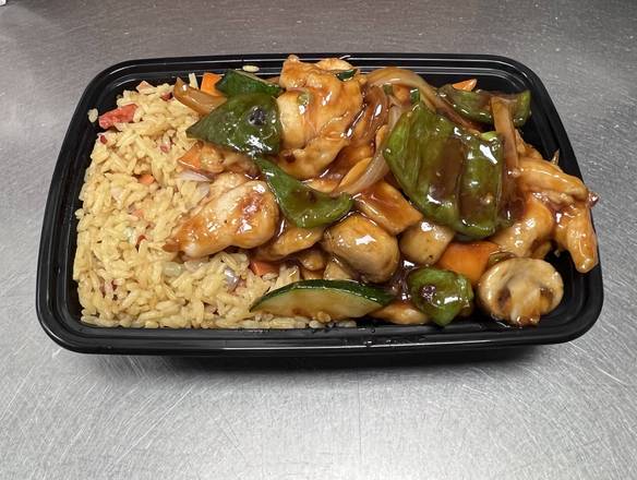 C13. Chicken Szechuan Style 四川鸡（晚餐）
