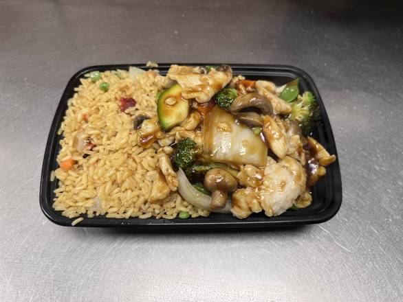 C18. Chicken with Mixed Vegetable 什菜鸡（晚餐）