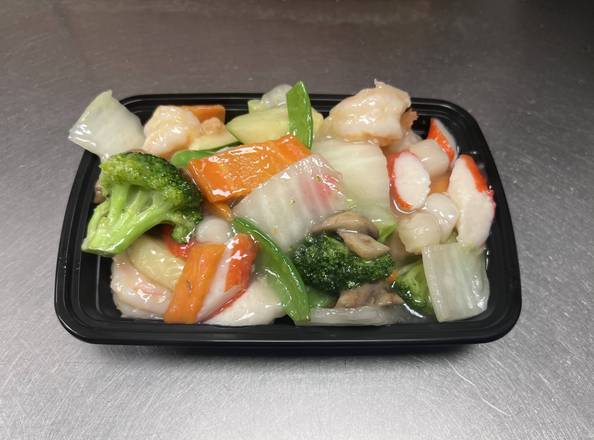 S9. Seafood Combination 海鲜大烩