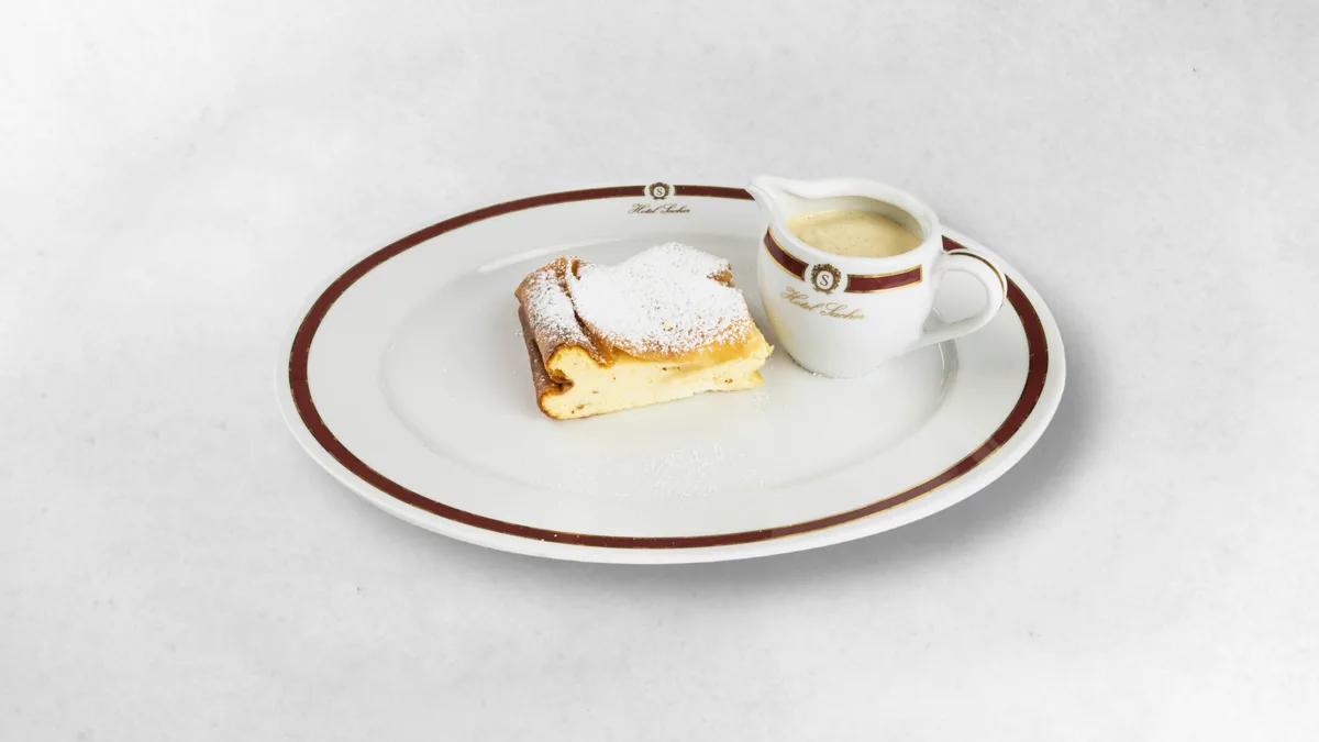 Wiener Topfenstrudel