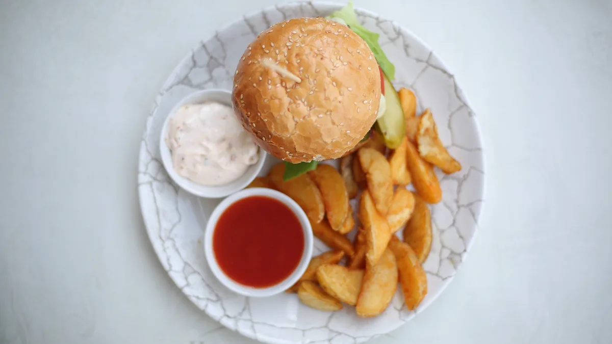 Juneći burger