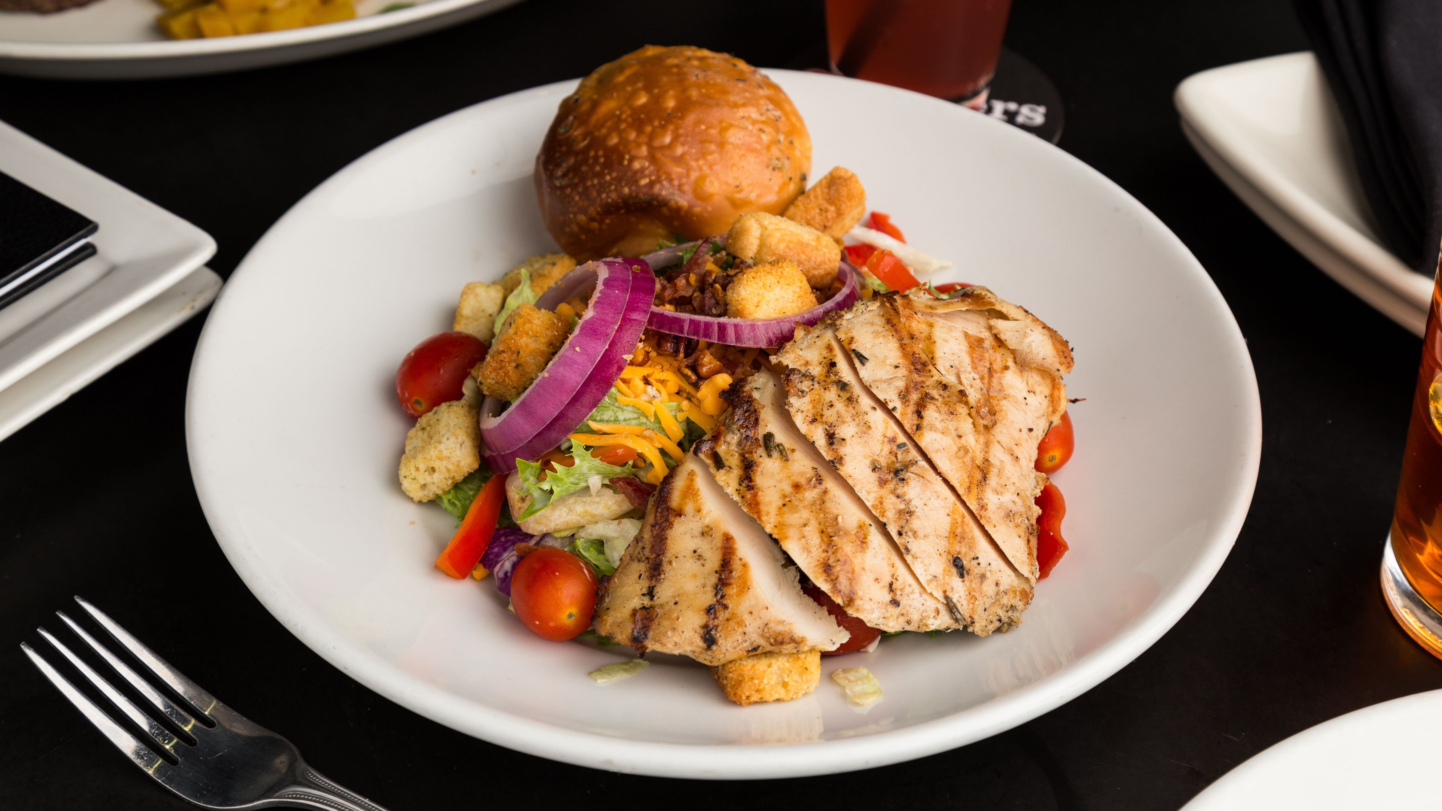 Heartland Grilled Chicken Salad