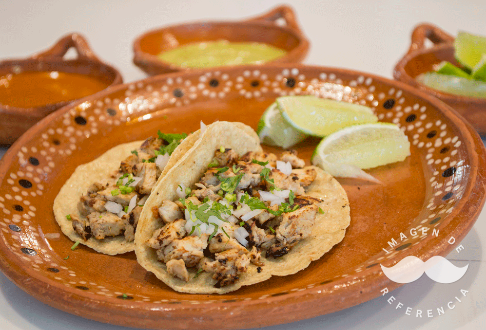 Taco de Pollo Hawaiano