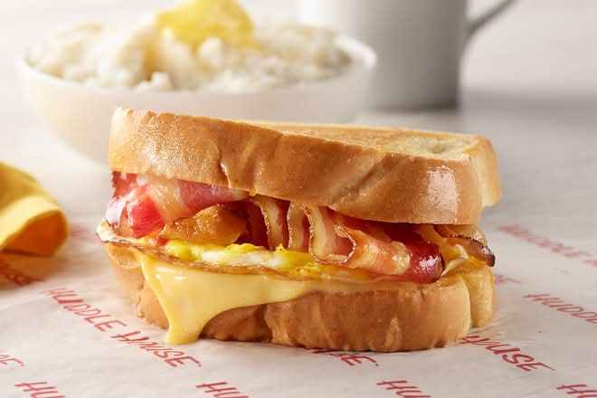 Bacon or Sausage, Egg and Cheese Melt with Grits Combo