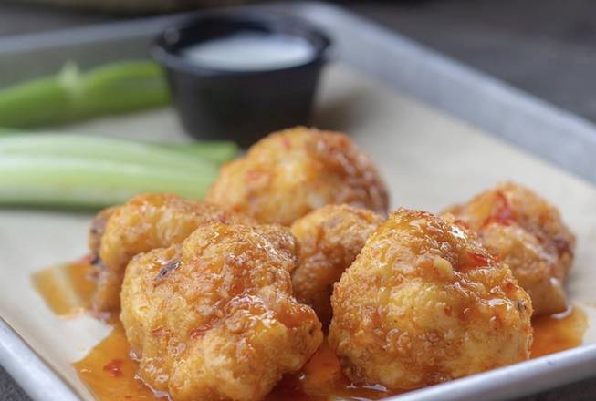6 Wings