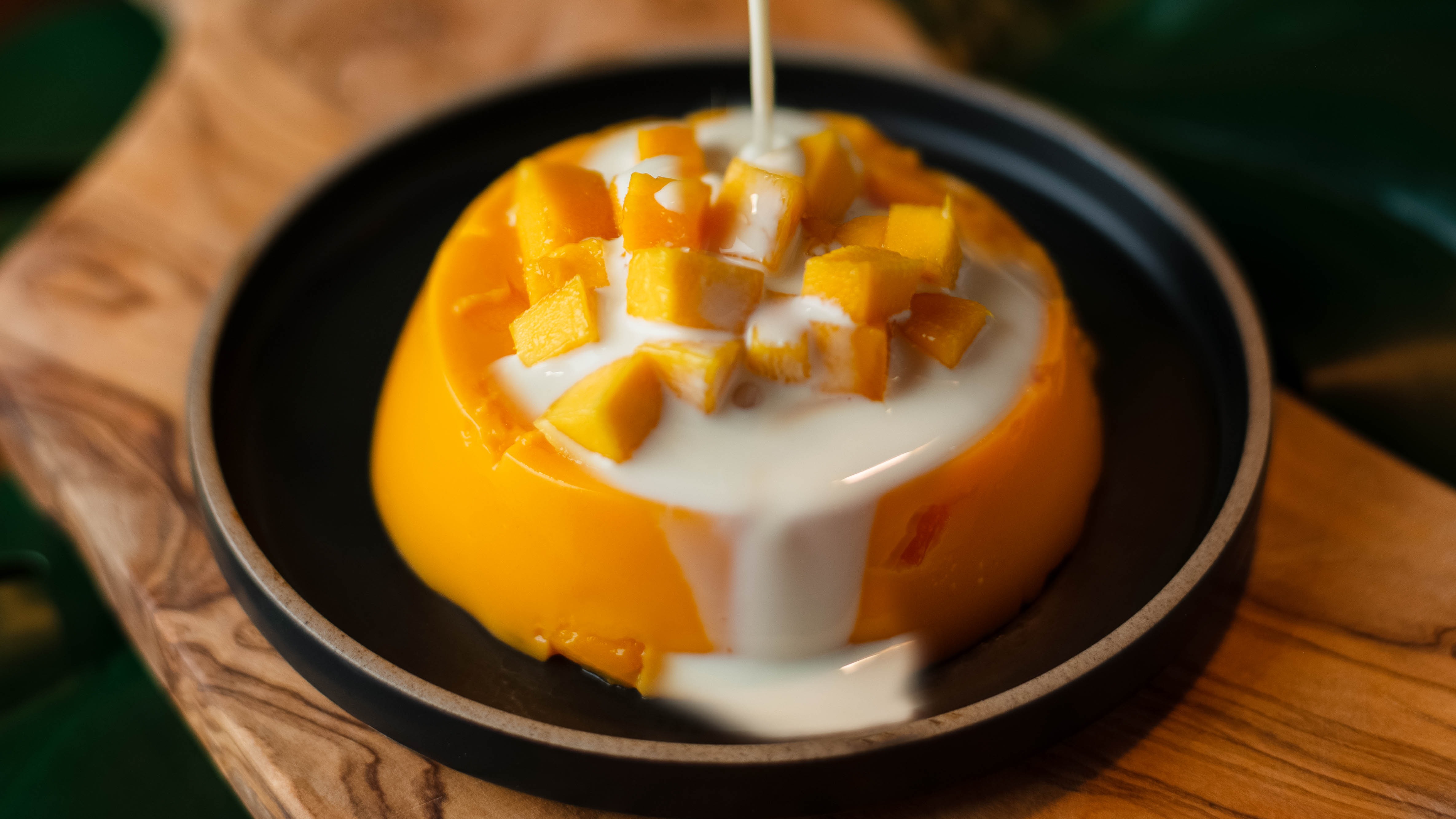 K1. Mango Pudding