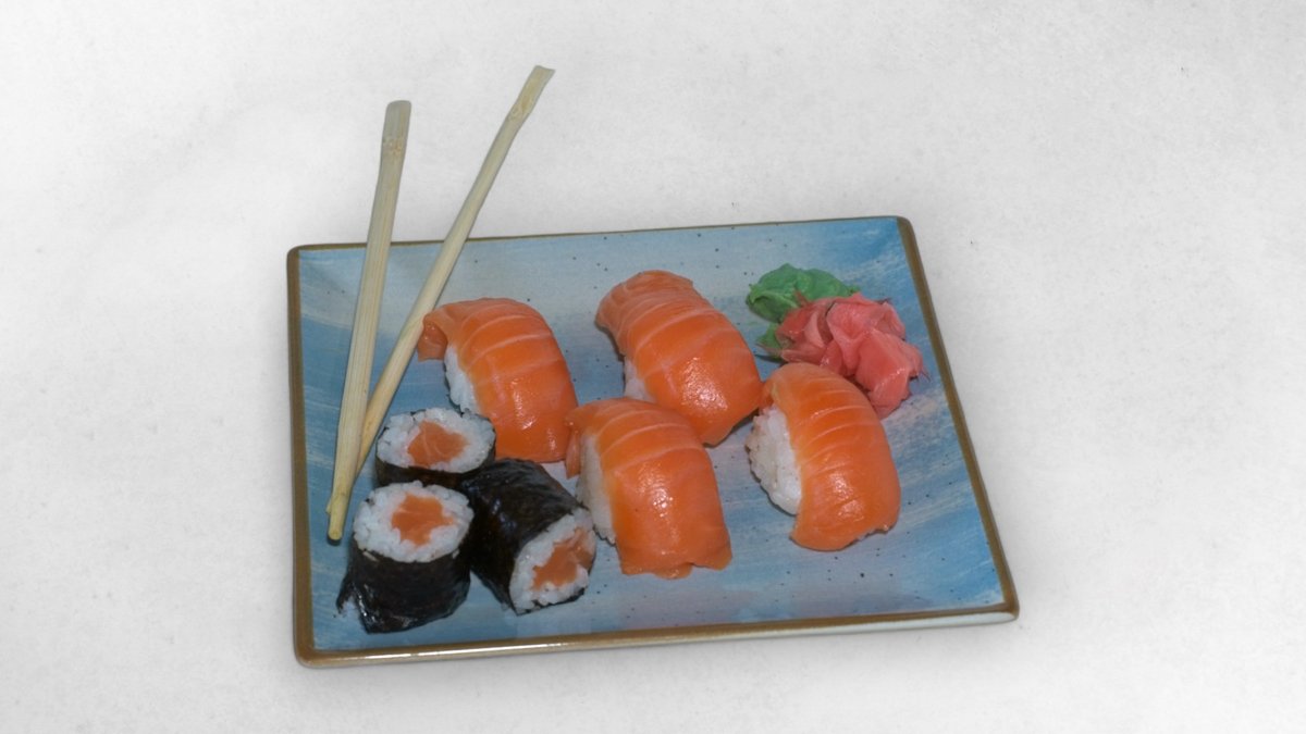 J5. Lachs Sushi Mini