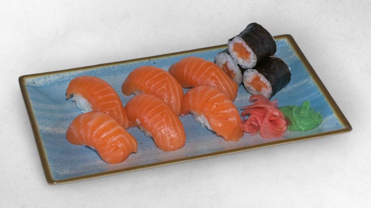 J6. Lachs Sushi Klein