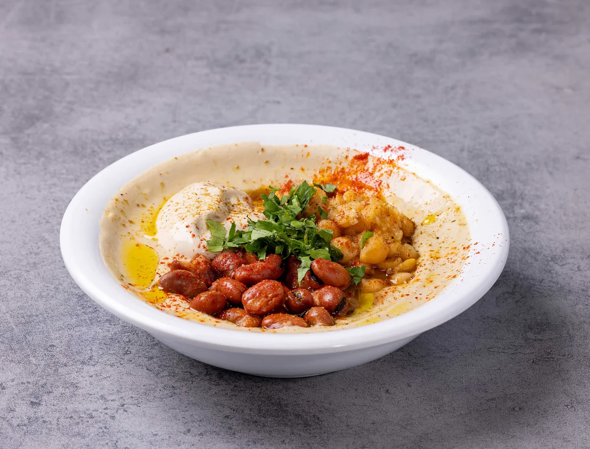 חומוס משולב | גרגירים, טחינה ופול
