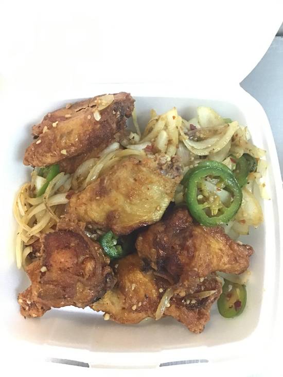 Salt Baked Chicken Wings (8 pcs)