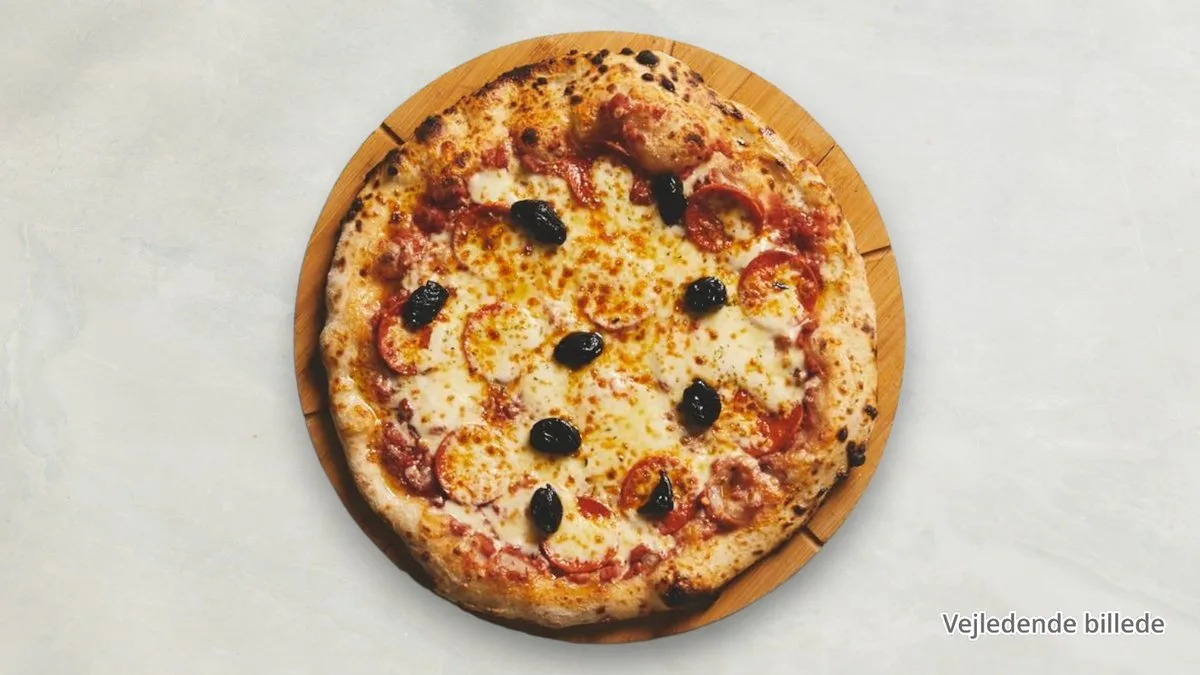Pepperoni, ananas