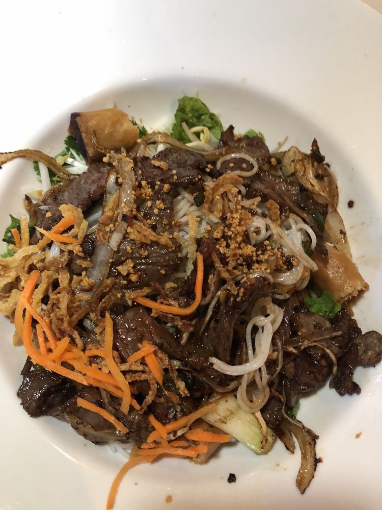 11. Bún Bò Xào