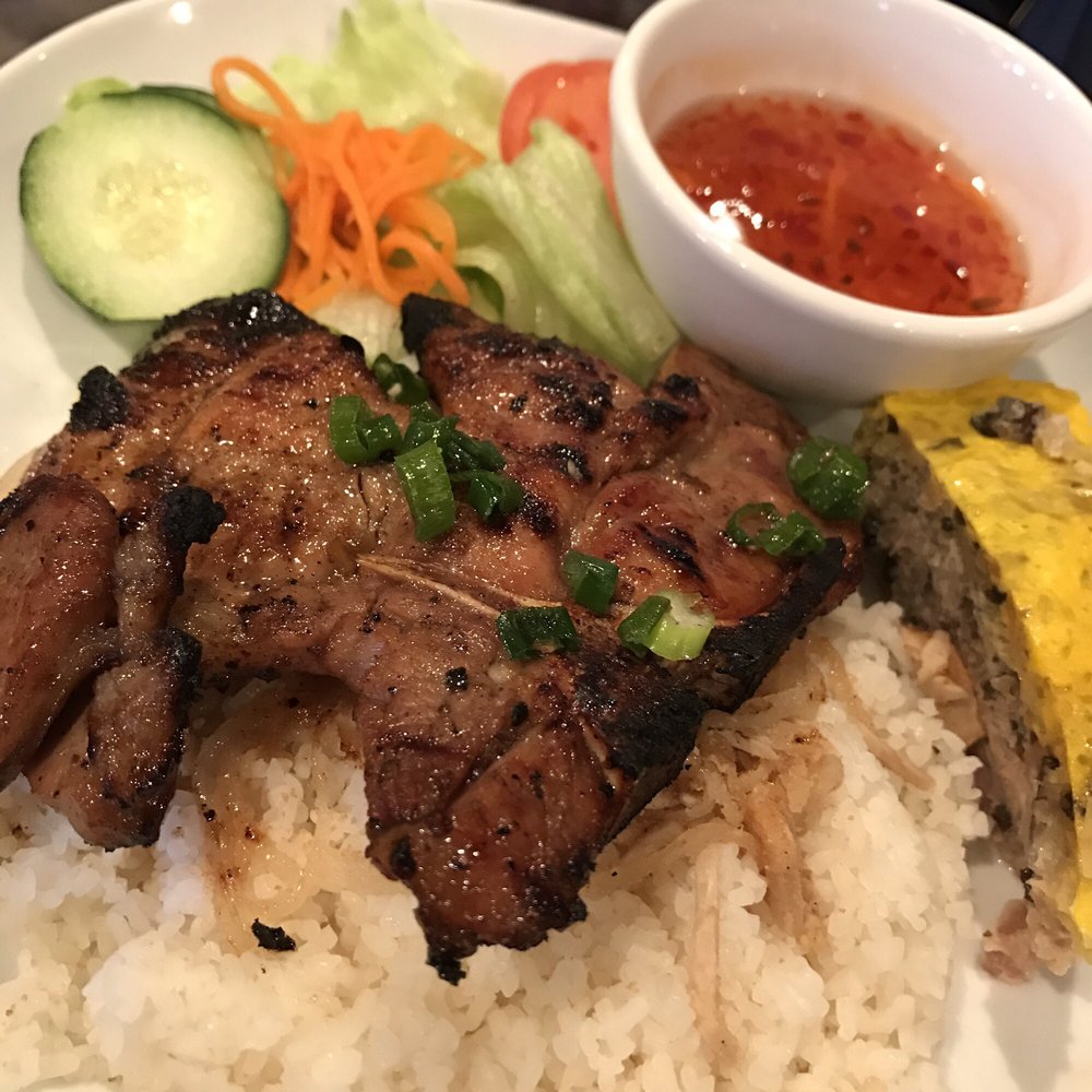 54. Cơm Tám Sườn Bì Cha
