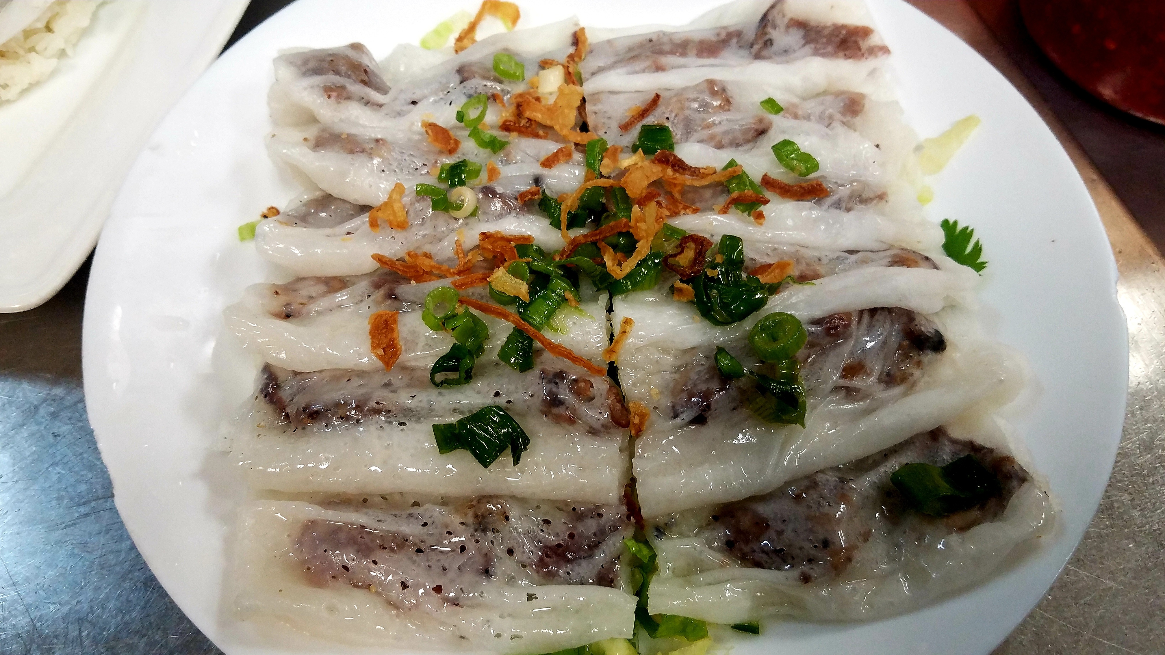 96. Bánh Cuốn Nhân Thịt Nướng