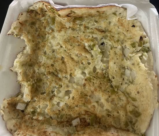 Onion and Chilli Uthappam