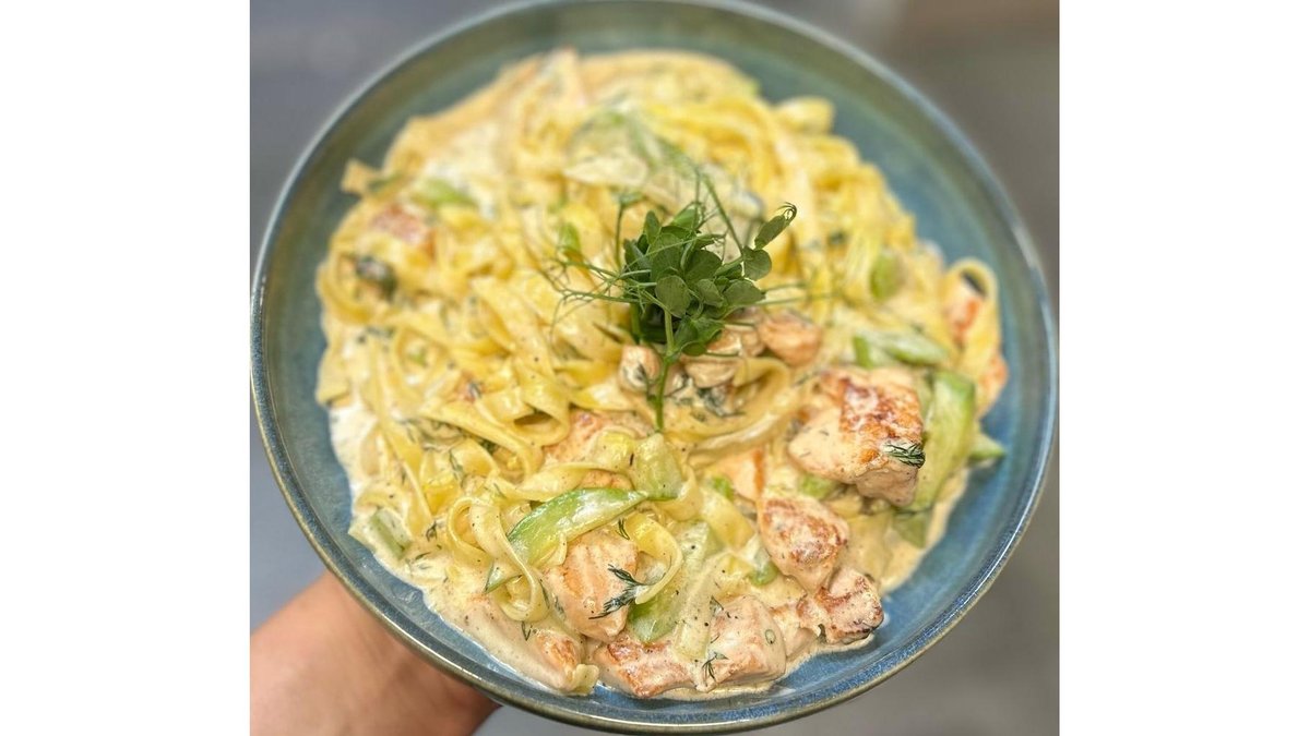 Tagliatelle Zucchini and Salmone
