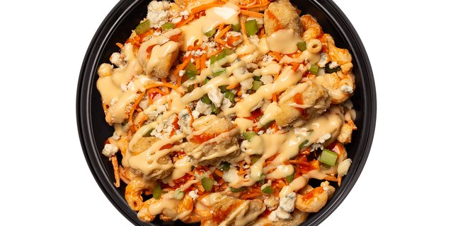 Crispy Chicken Buffalo Blue Mac and Cheese