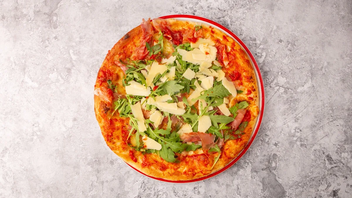 Crudo Pizza