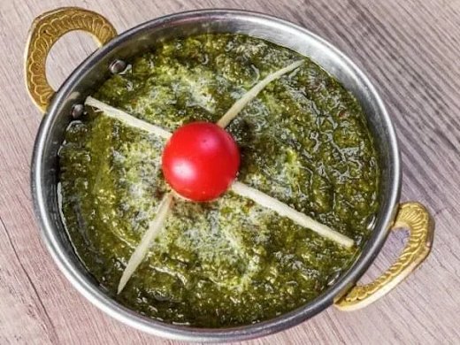 Hariyali Duck (Palak Duck)