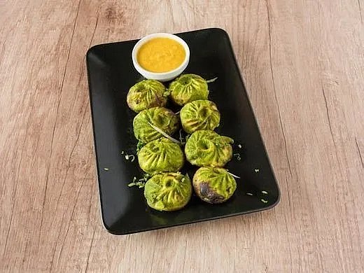 Haryiali Tandoori Momo