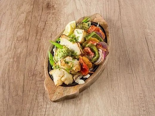 Malai Tandoori Veg Sizzler