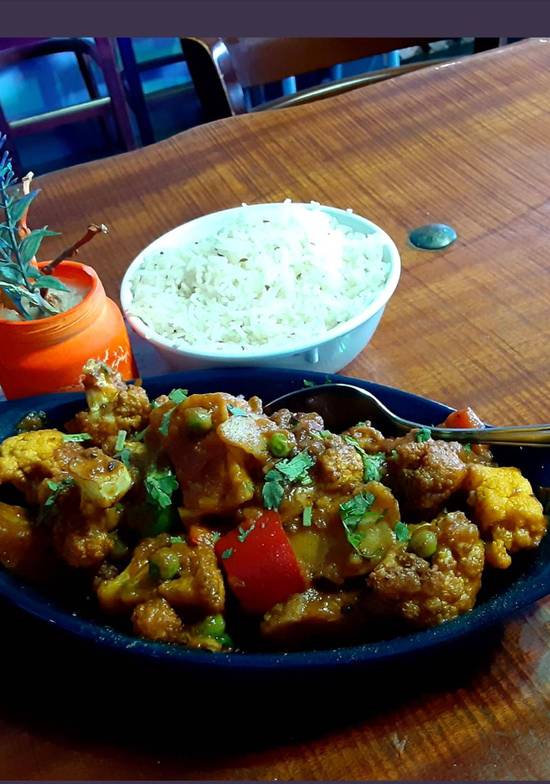 Aloo Gobi Mutter