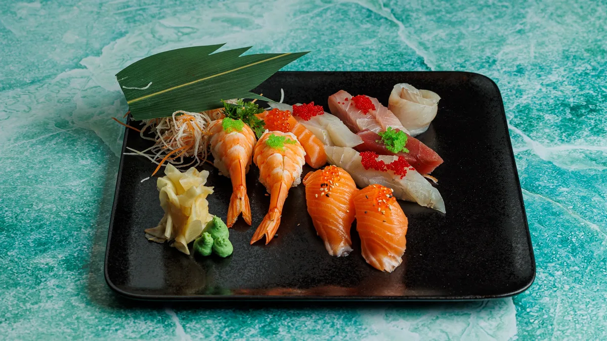 Chef's Inspiration Nigiri Combo