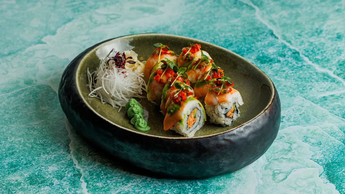 Salmon Roll
