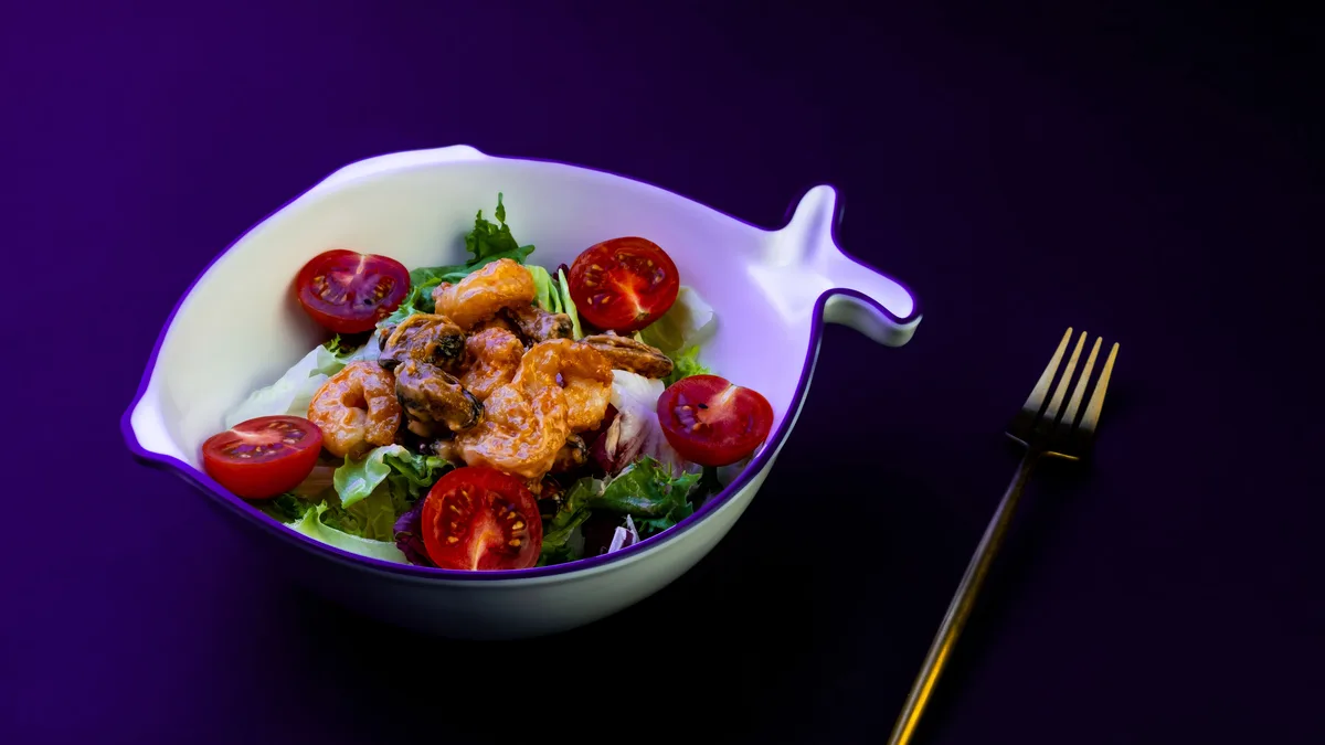 Cocktail salad