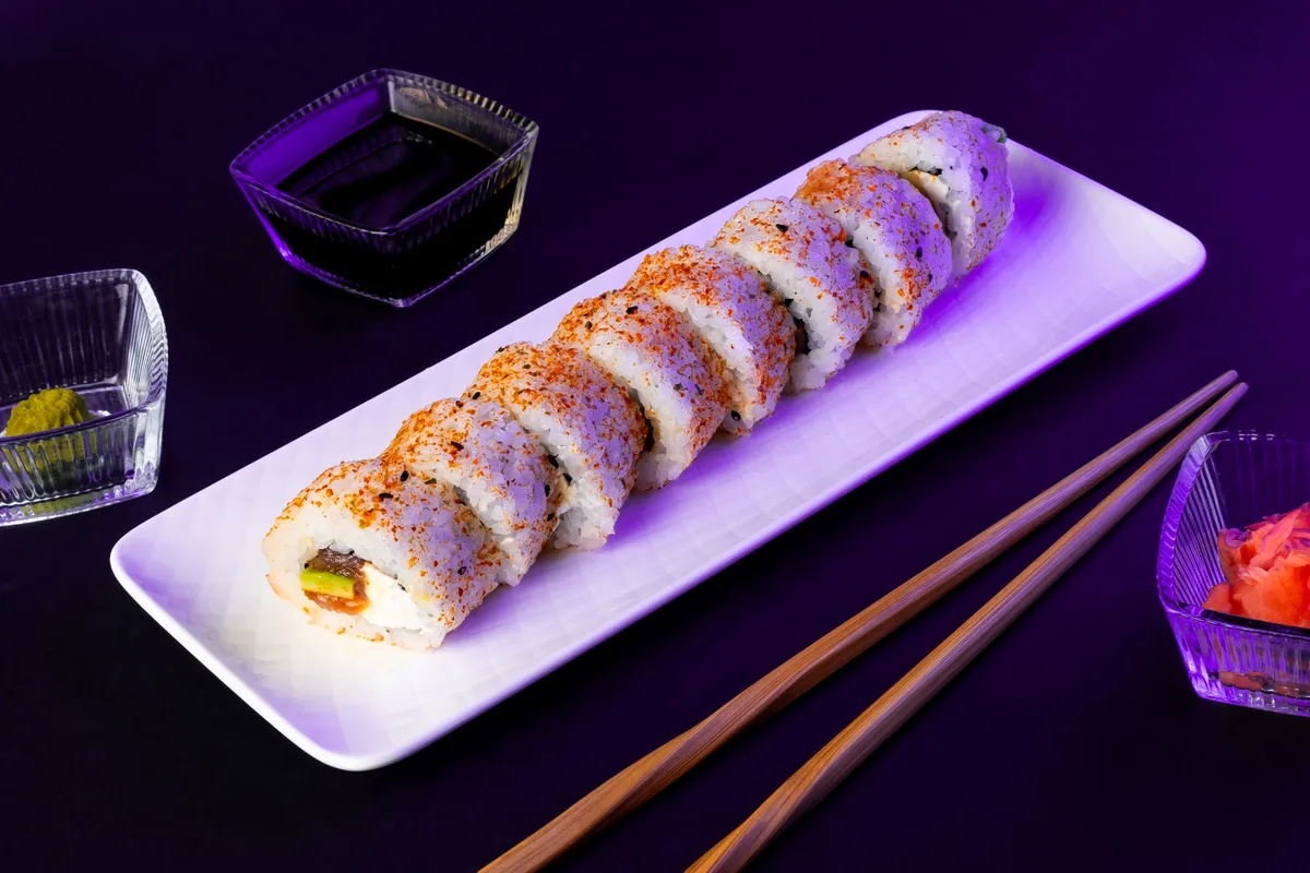 Spicy tuna with avocado