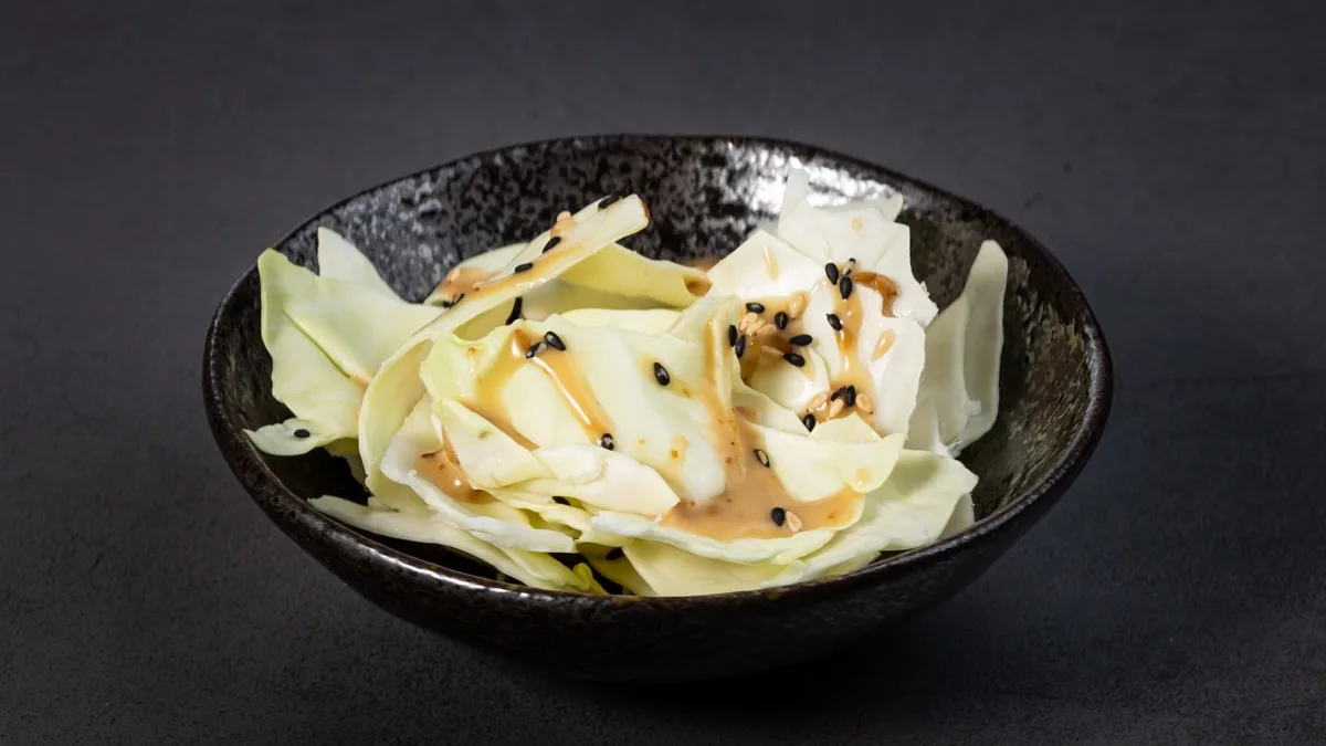Cabbage and Goma (V)