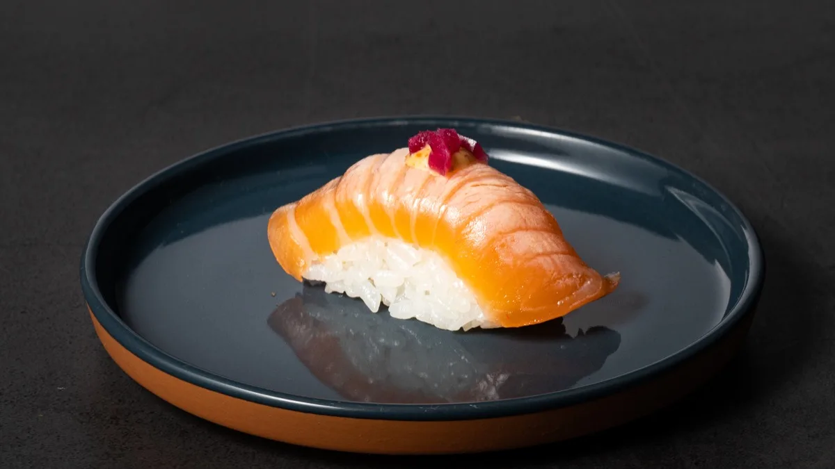 Nigiri Grilled Chili Salmon