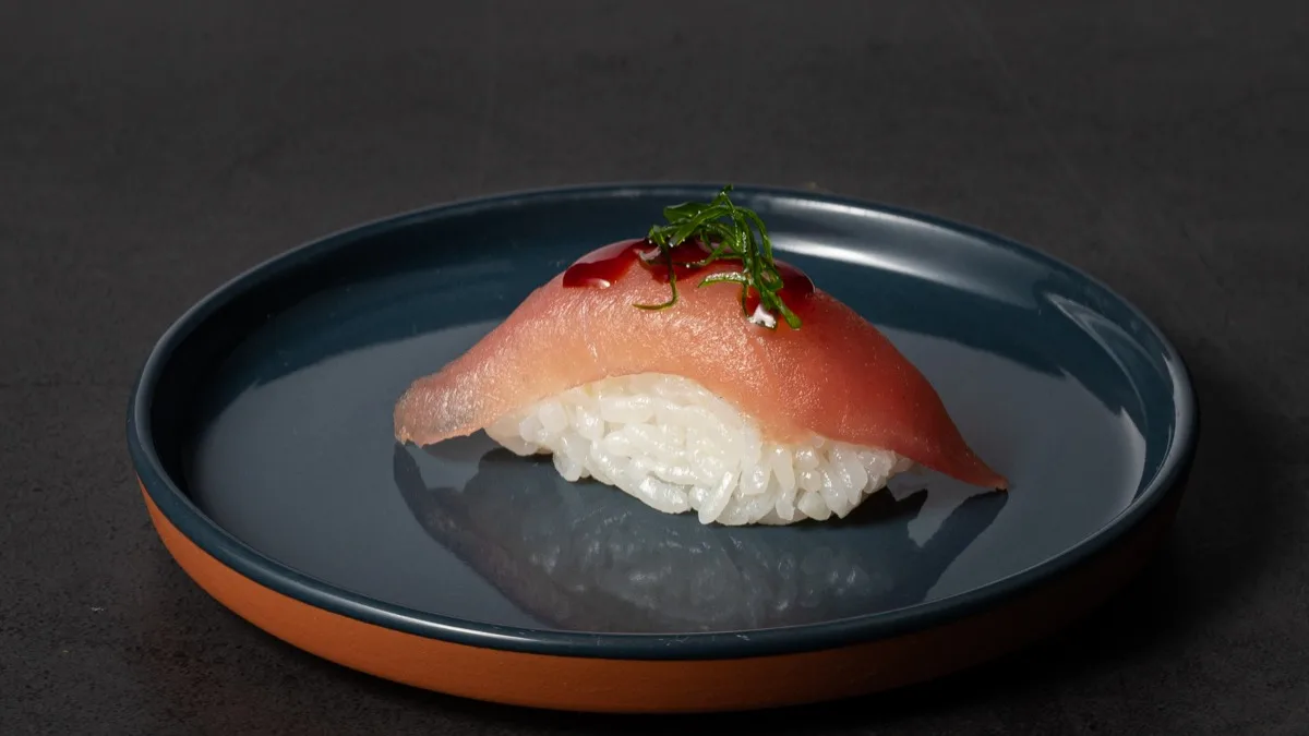 Nigiri Tuna Classic