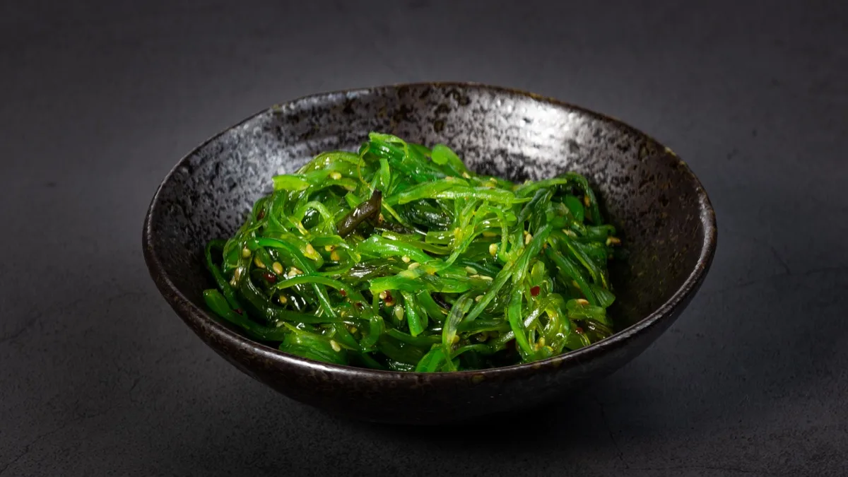 Seaweeds Salad (V)