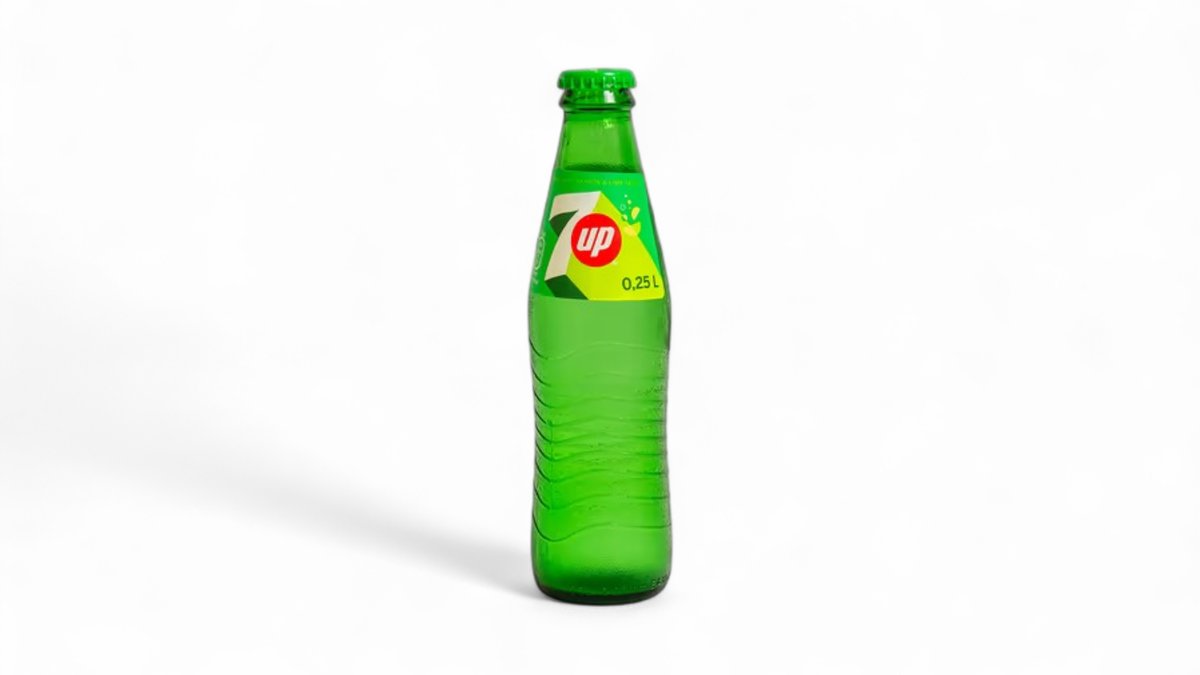 Seven Up Shishe Qelqi