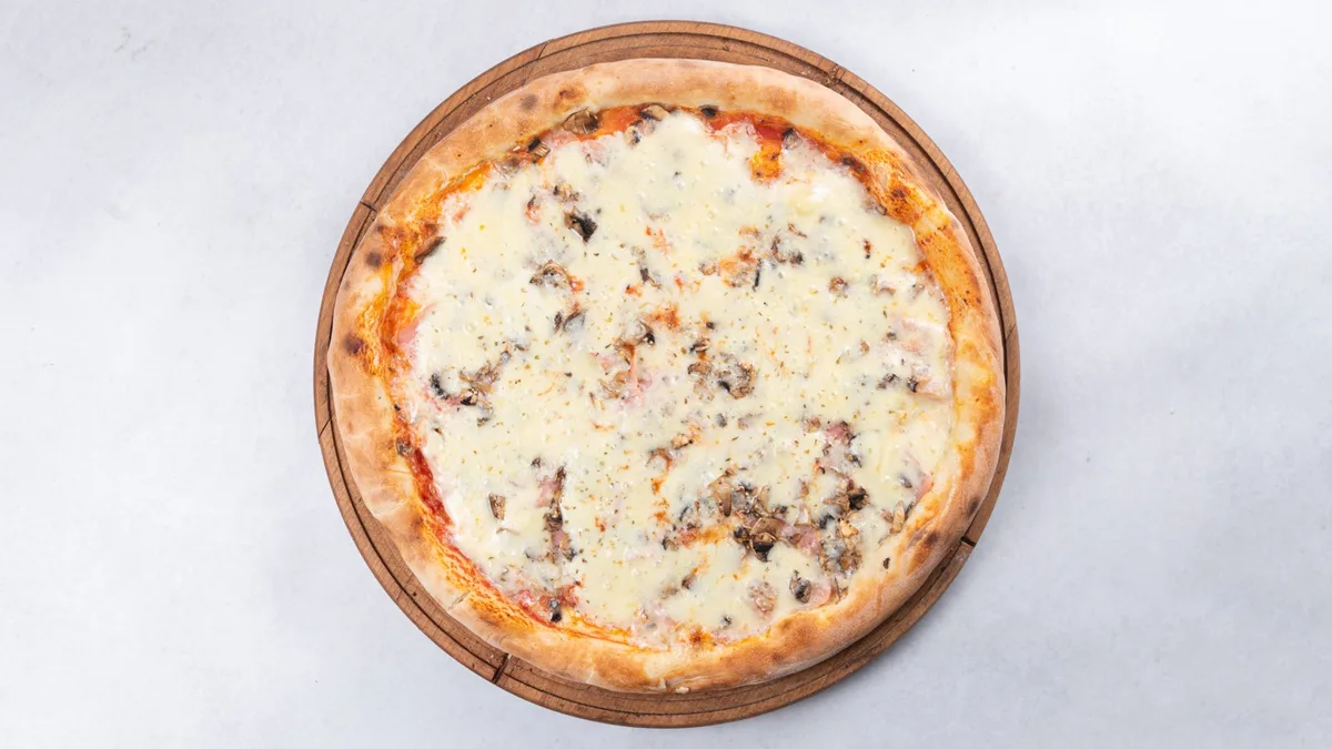 Capricciosa pizza 30cm