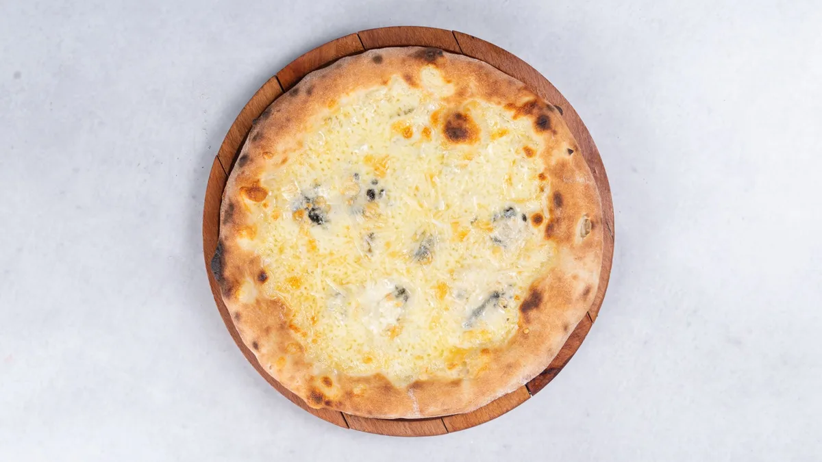 Quattro Formaggi pizza