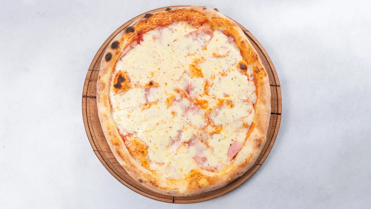 Vesuvio pizza 30cm