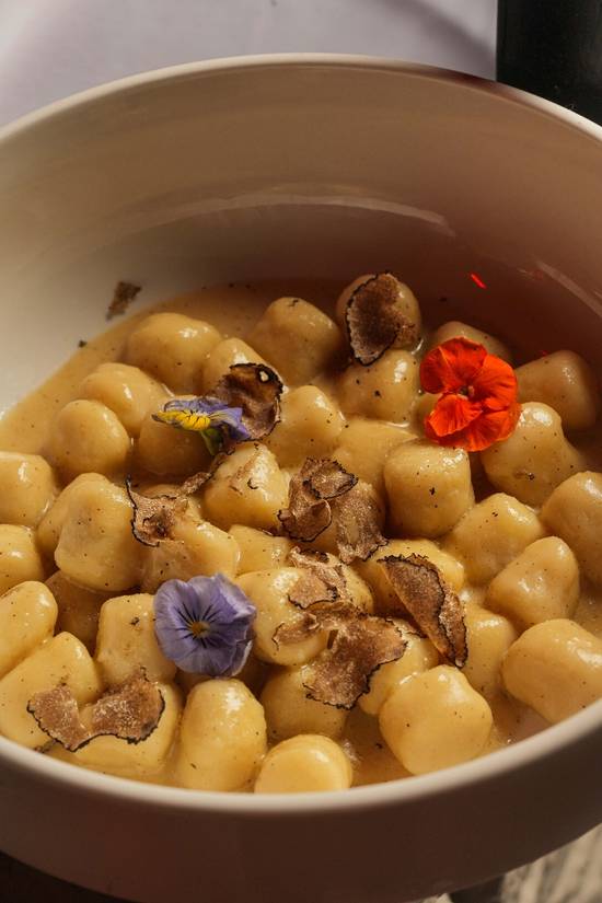 Pasta Cacio e Pepe and Truffle