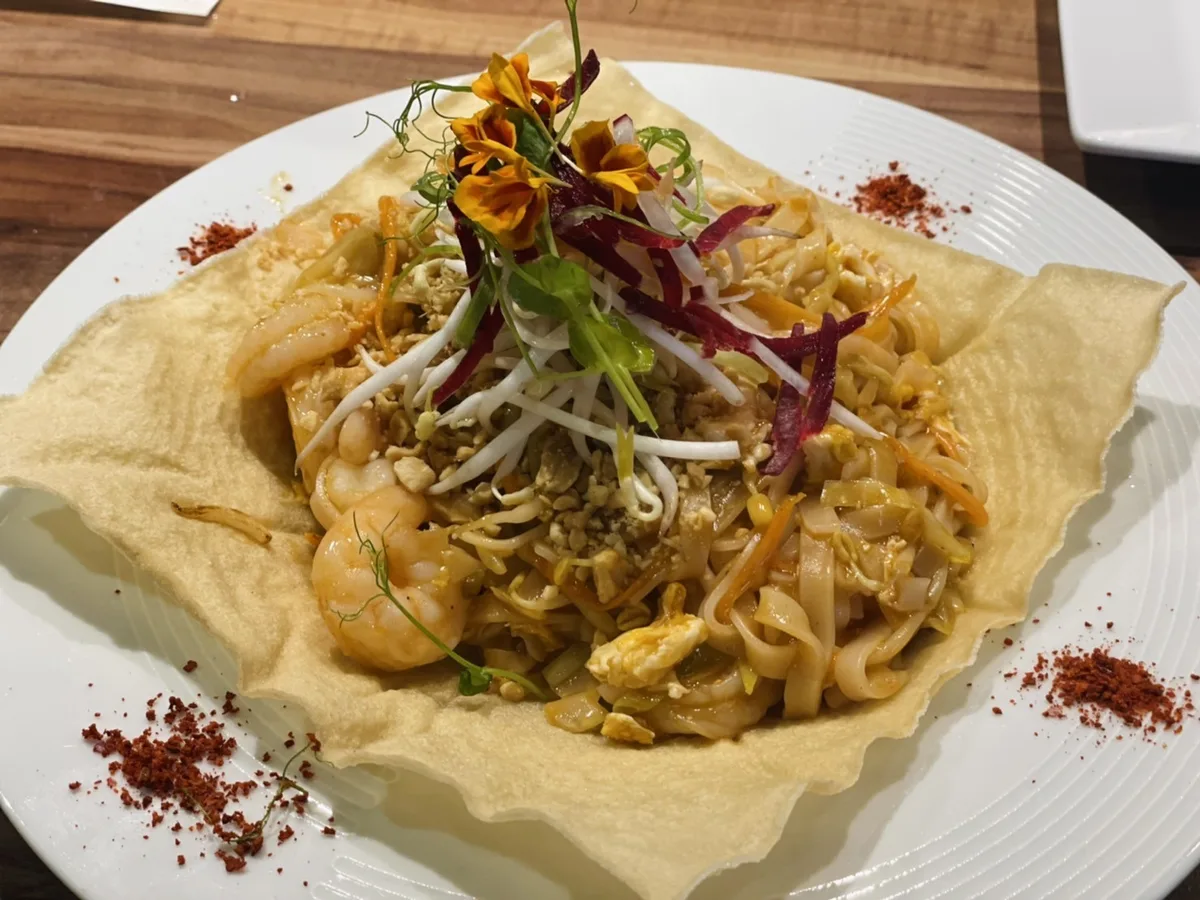 PAD  THAI