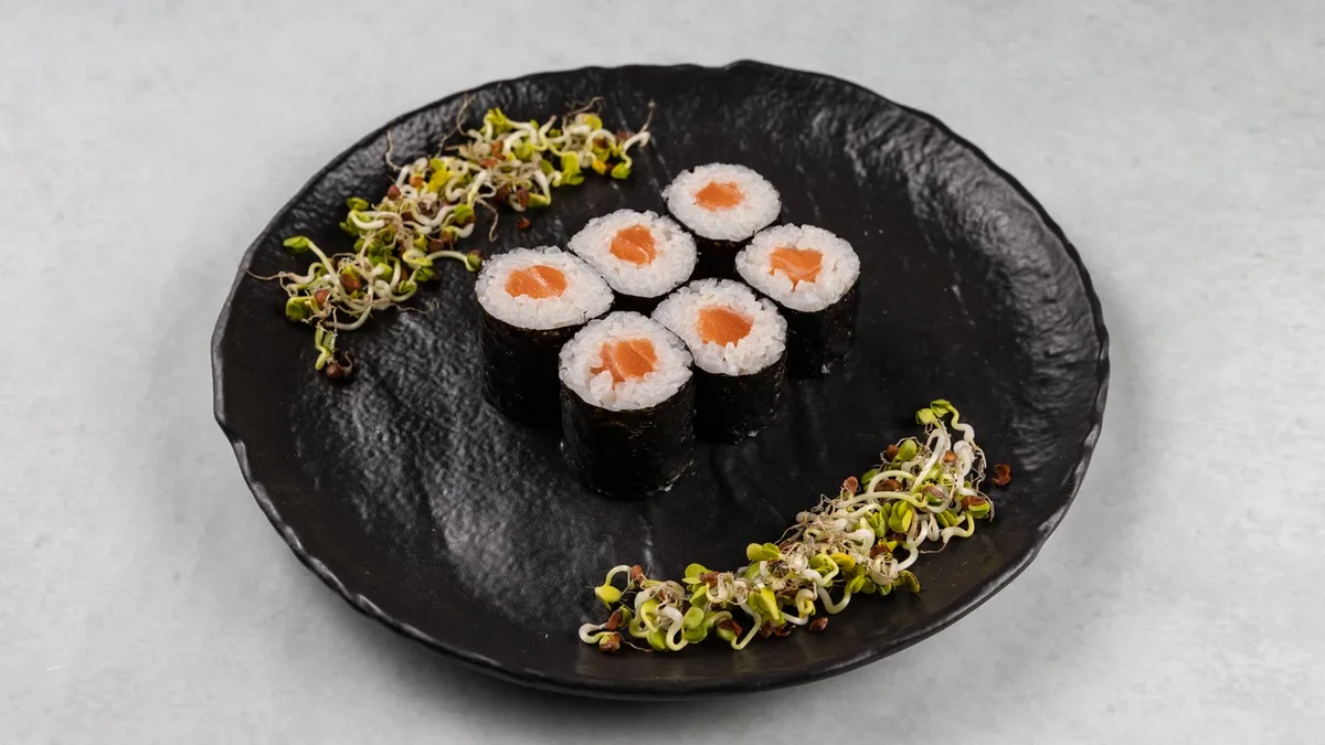 Hosomaki Sake
