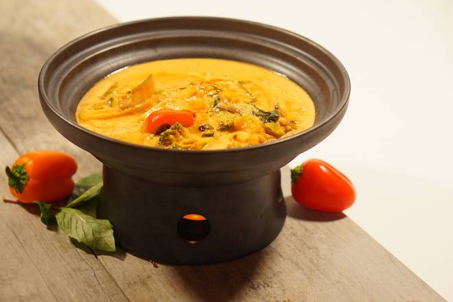 Chicken Thai Yellow Curry (lunch)