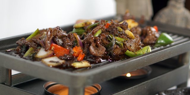 Black Pepper Beef